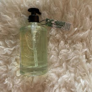 New Tommy Bahama Bamboo Water Premium Moisturizing Hand Soap